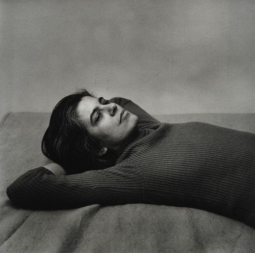 susan-sontag_1975